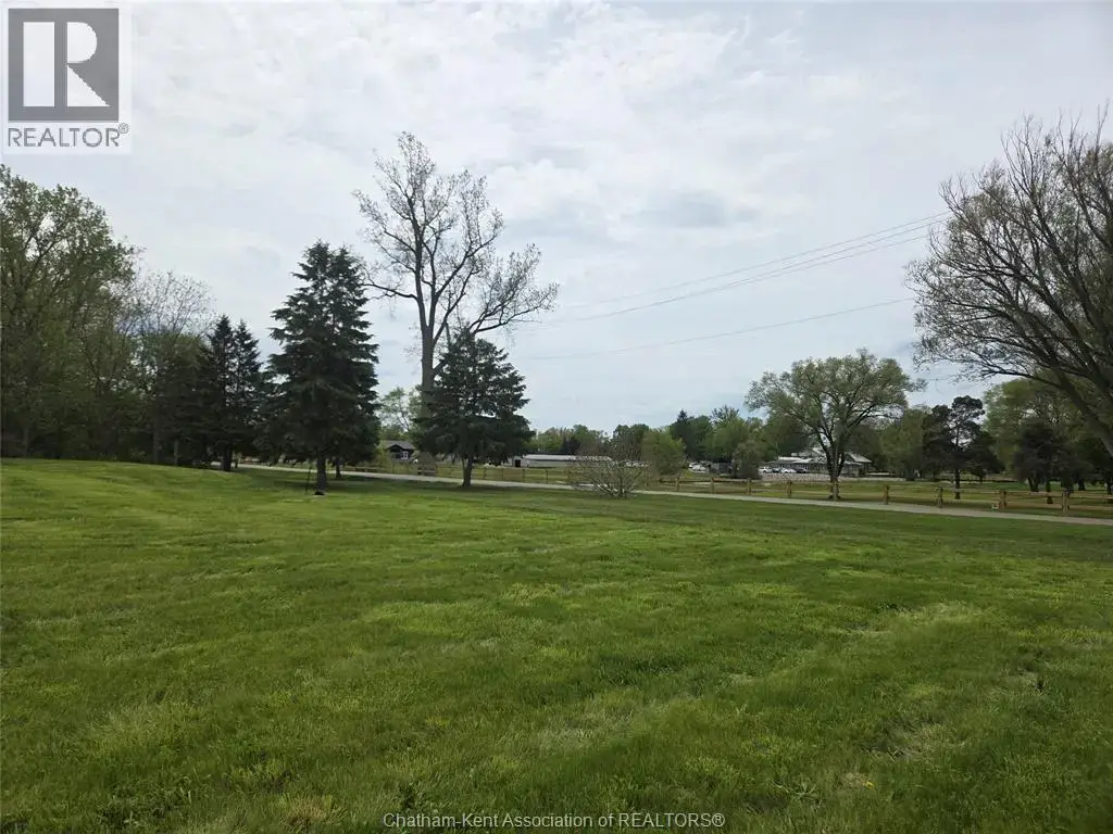 50 Indian Creek Road West, Chatham